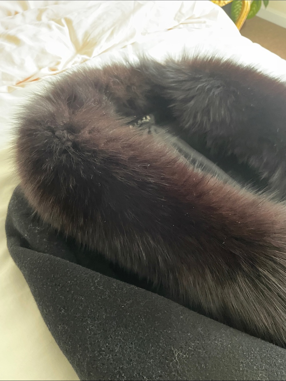Black Wool Coat with Brown Fur Trim, Steve by Searle 2P - Picture 5 of 13